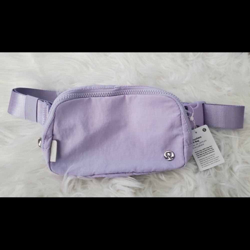 NWT Lululemon Everywhere Belt Bag 1L